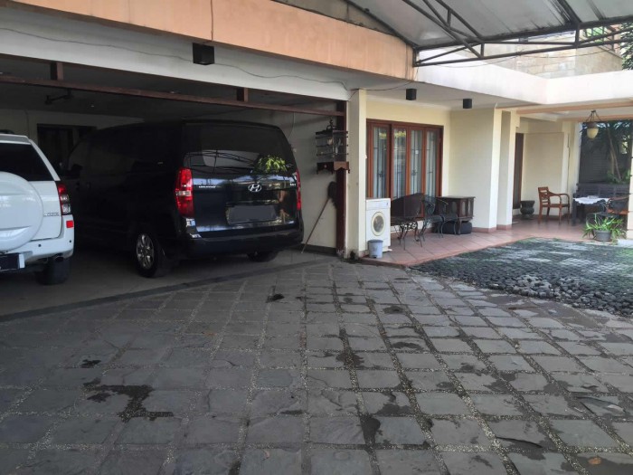 Rumah dijual di Kemang Jakarta Selatan 